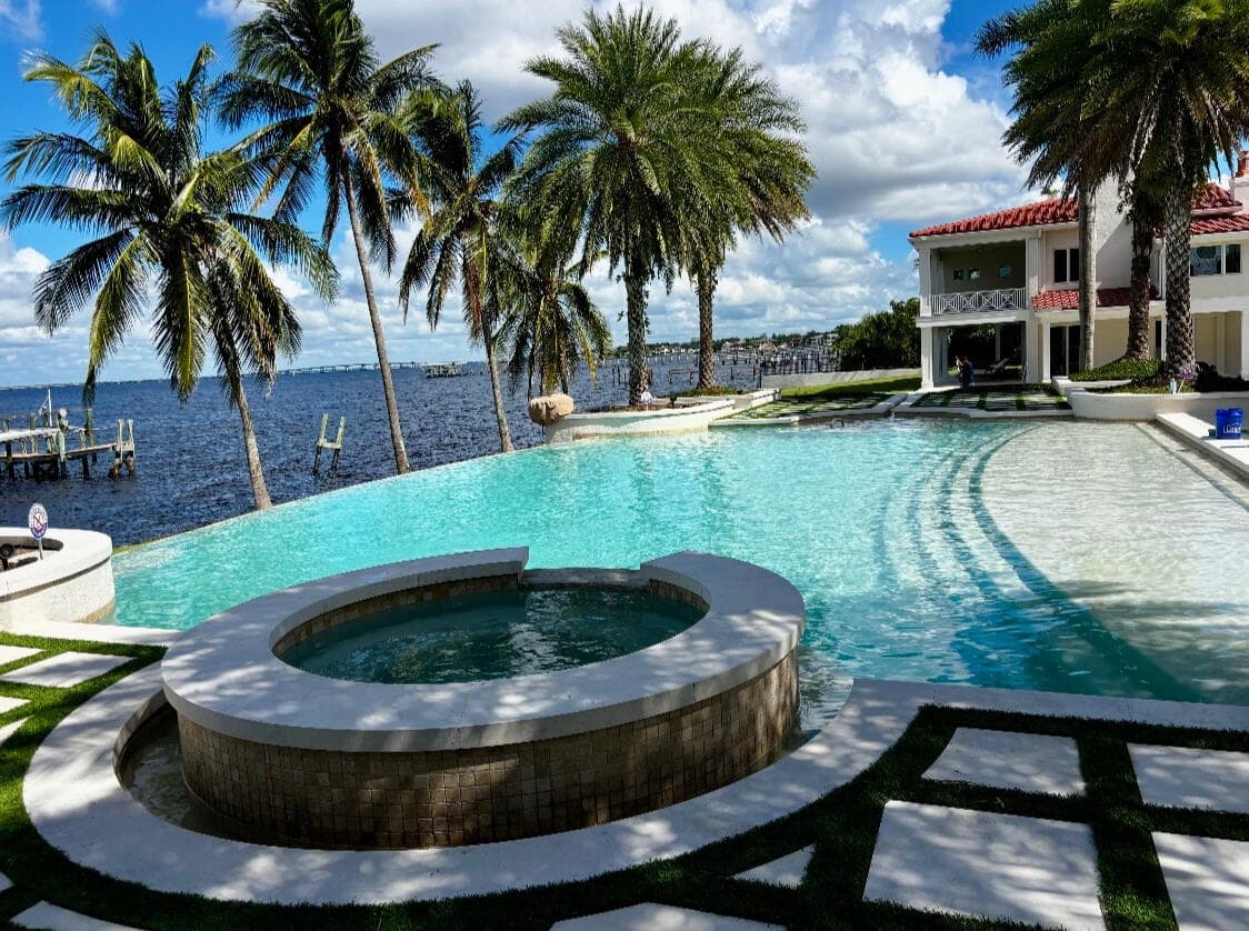 Professional Pool Maintenance